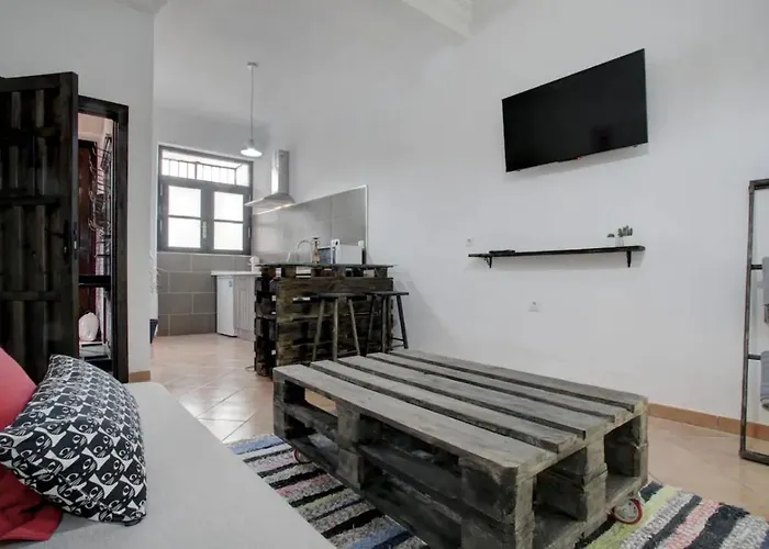 Con Encanto En El Centro De + Wifi Ronda